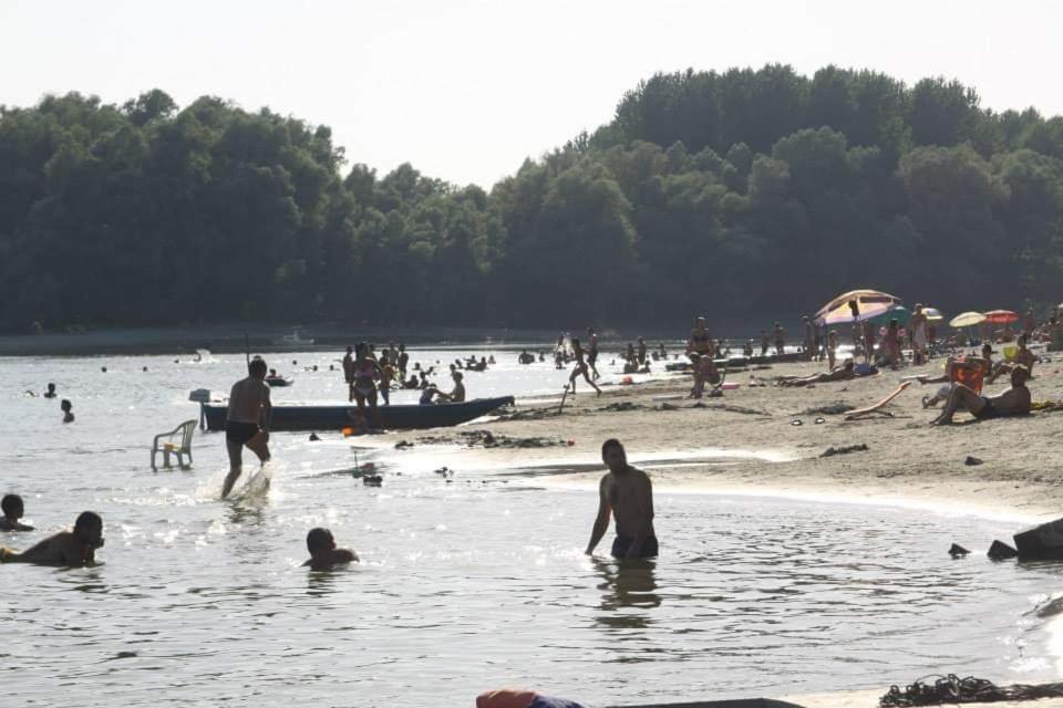 فيلا Danube Fairy Futog المظهر الخارجي الصورة